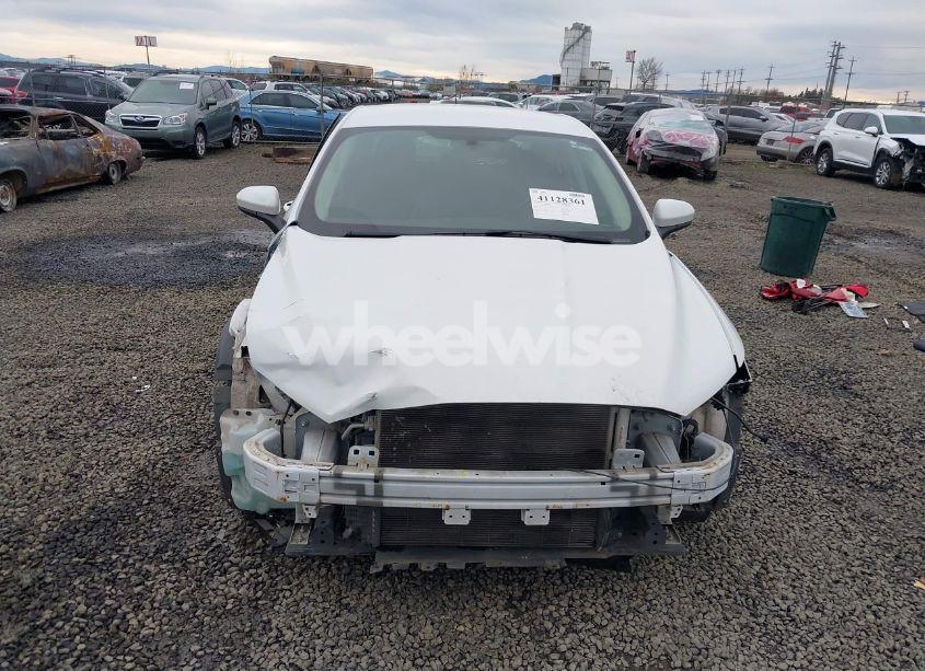 Photo 13 of 2018 Ford Fusion SE (VIN 3FA6P0HDXJR187798)