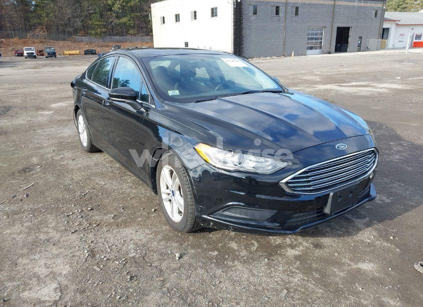 2018 Ford Fusion SE (VIN 3FA6P0HDXJR264282) main photo
