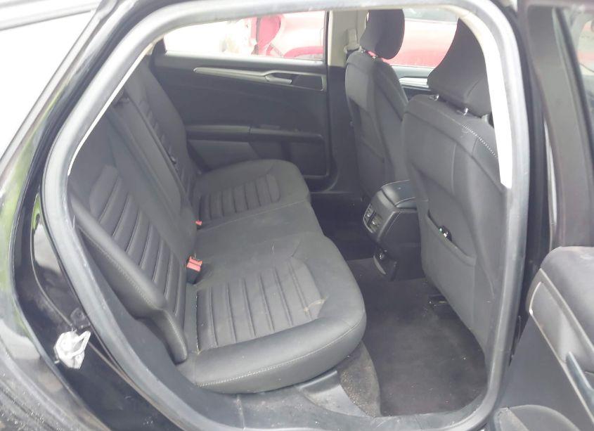 Photo 8 of 2018 Ford Fusion SE (VIN 3FA6P0HDXJR265982)