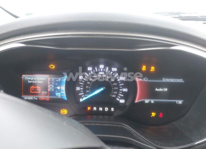 Photo 7 of 2019 Ford Fusion SE (VIN 3FA6P0HDXKR203516)