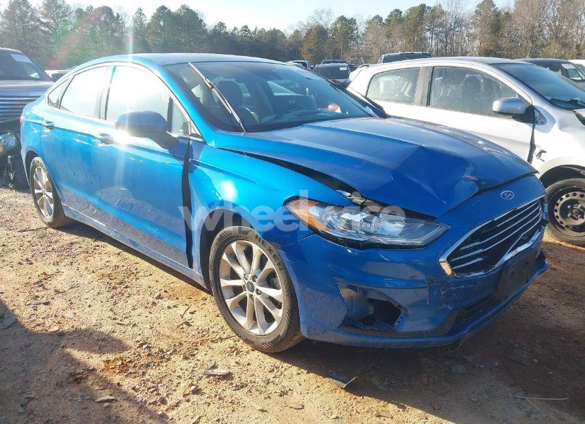 2019 Ford Fusion SE (VIN 3FA6P0HDXKR244647) main photo