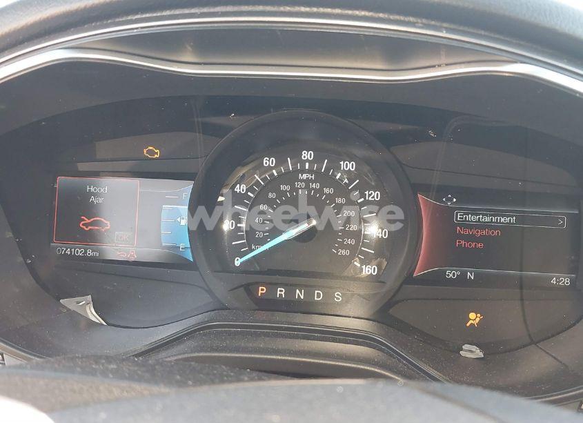 Photo 7 of 2019 Ford Fusion SE (VIN 3FA6P0HDXKR244647)