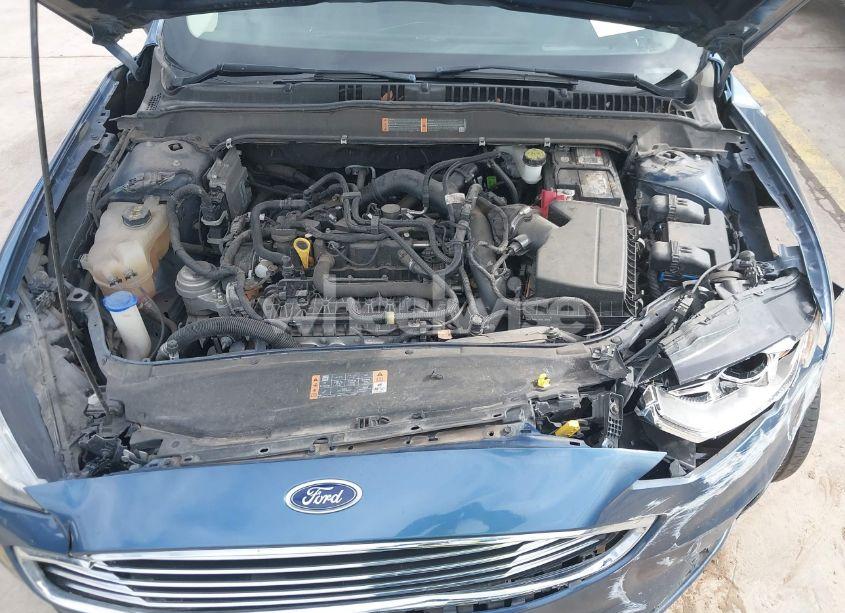 Photo 10 of 2019 Ford Fusion SE (VIN 3FA6P0HDXKR250609)