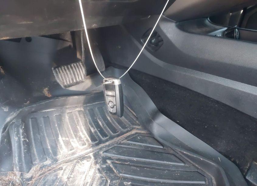 Photo 11 of 2019 Ford Fusion SE (VIN 3FA6P0HDXKR280208)