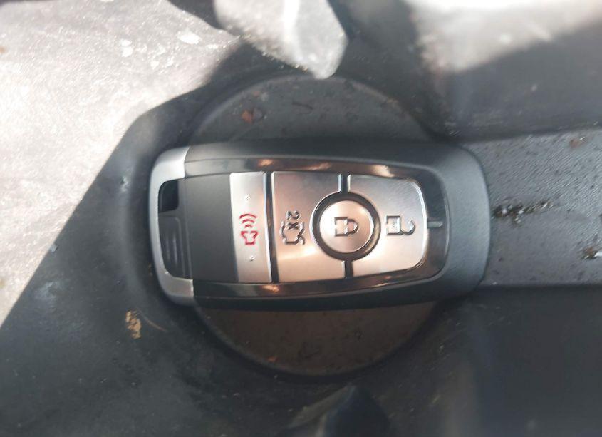 Photo 11 of 2020 Ford Fusion SE (VIN 3FA6P0HDXLR120086)