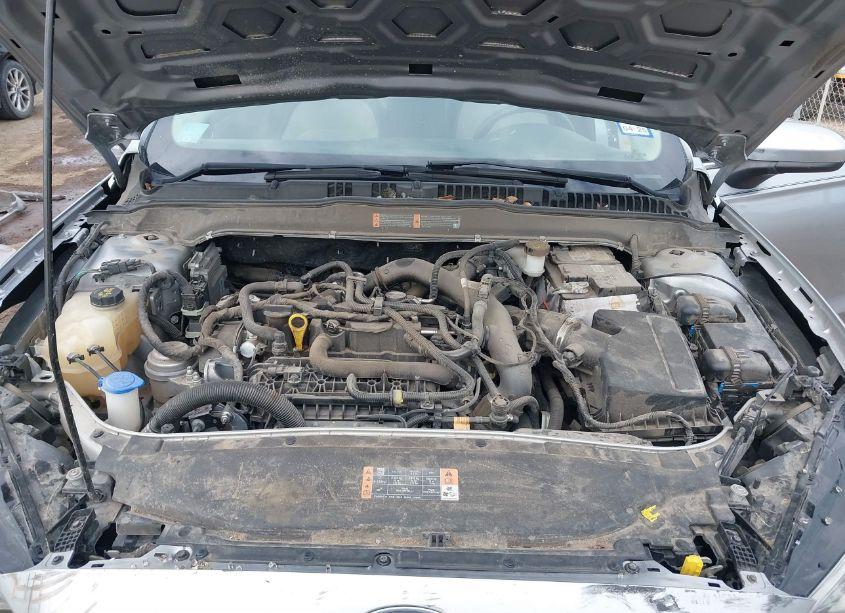 Photo 10 of 2020 Ford Fusion SE (VIN 3FA6P0HDXLR168557)