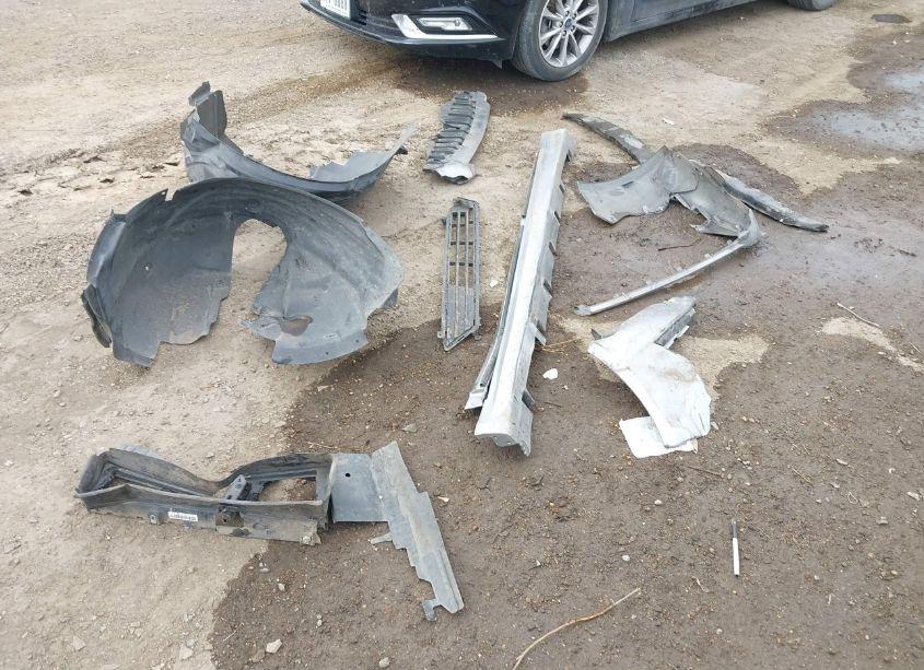 Photo 12 of 2020 Ford Fusion SE (VIN 3FA6P0HDXLR168557)