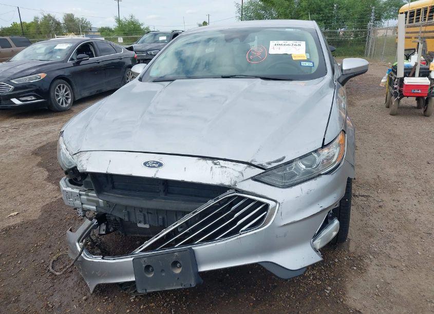 Photo 13 of 2020 Ford Fusion SE (VIN 3FA6P0HDXLR168557)