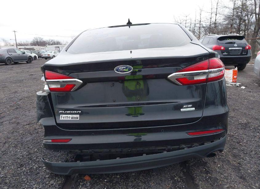 Photo 16 of 2020 Ford Fusion SE (VIN 3FA6P0HDXLR183303)
