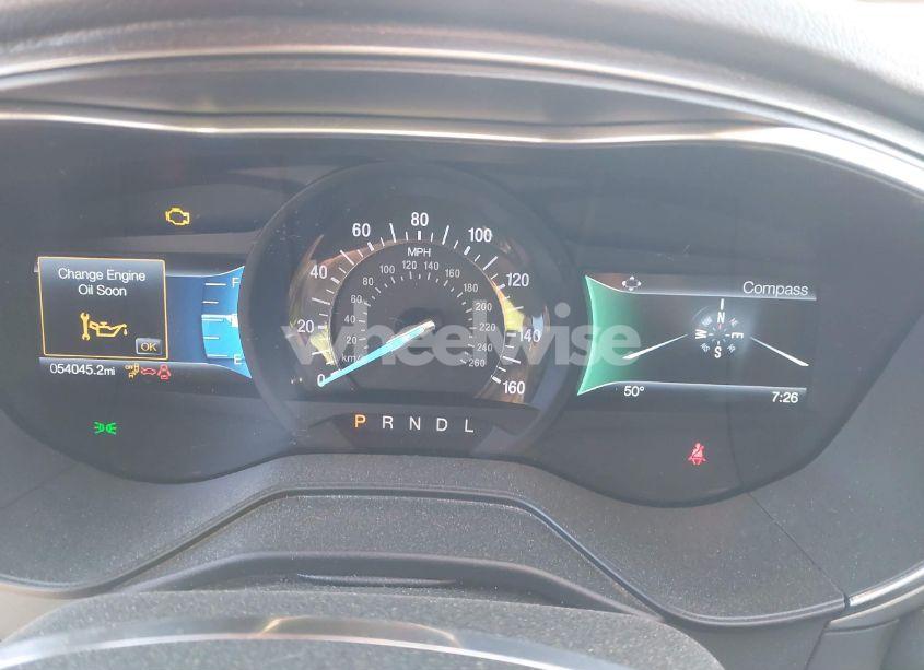 Photo 6 of 2020 Ford Fusion SE (VIN 3FA6P0HDXLR257562)