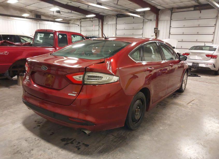 Photo 4 of 2013 Ford Fusion SE (VIN 3FA6P0HR0DR147391)