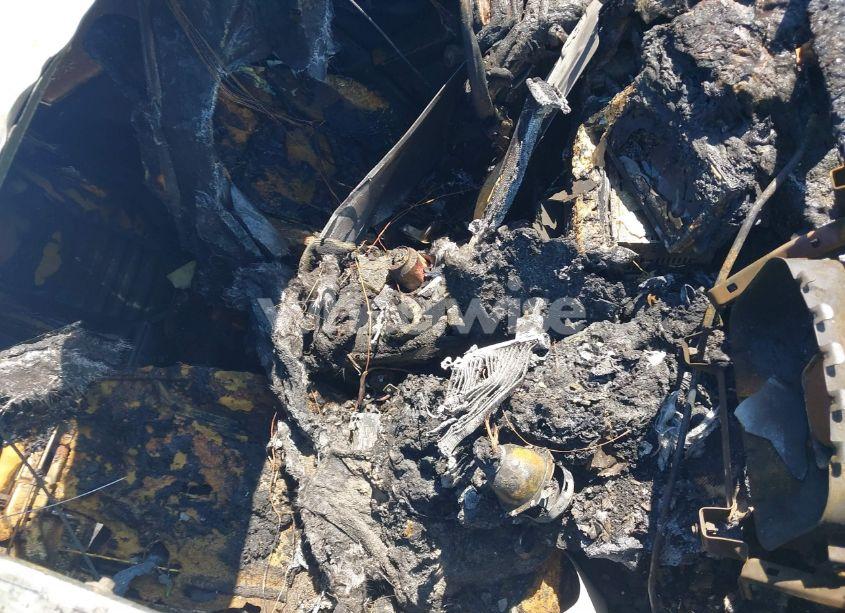 Photo 5 of 2013 Ford Fusion SE (VIN 3FA6P0HR0DR174882)