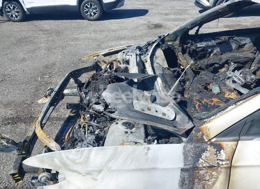 Photo 6 of 2013 Ford Fusion SE (VIN 3FA6P0HR0DR174882)