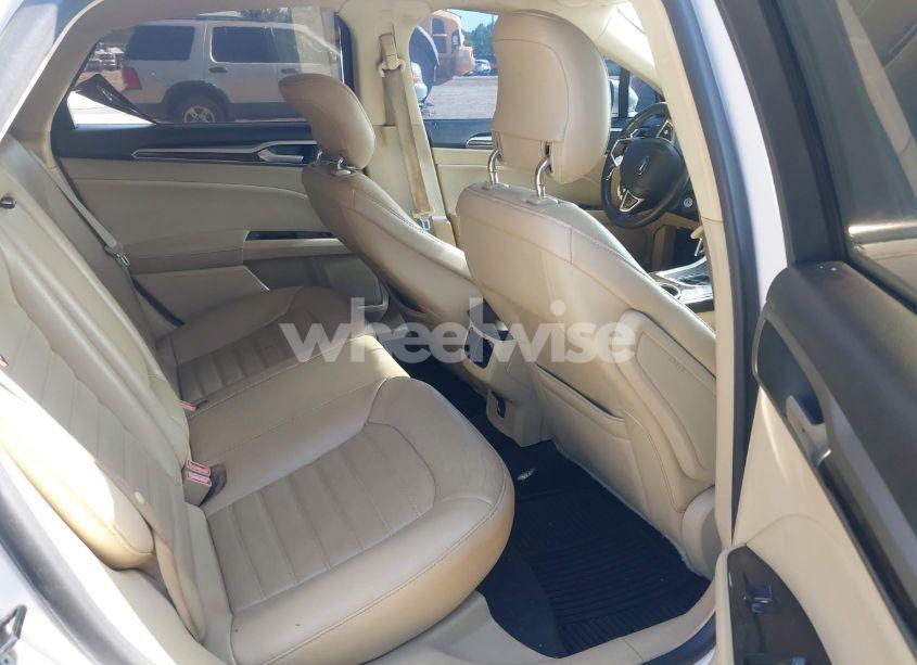 Photo 8 of 2013 Ford Fusion SE (VIN 3FA6P0HR0DR241772)