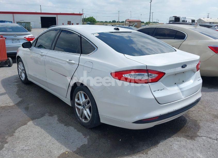 Photo 3 of 2013 Ford Fusion SE (VIN 3FA6P0HR0DR244803)