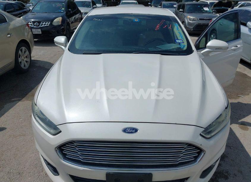 Photo 6 of 2013 Ford Fusion SE (VIN 3FA6P0HR0DR244803)