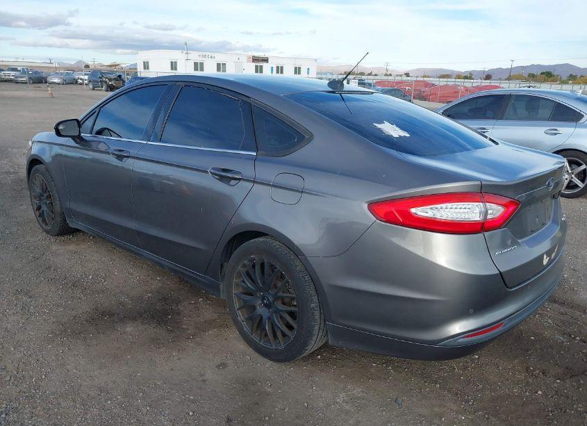 Photo 3 of 2013 Ford Fusion SE (VIN 3FA6P0HR0DR273606)
