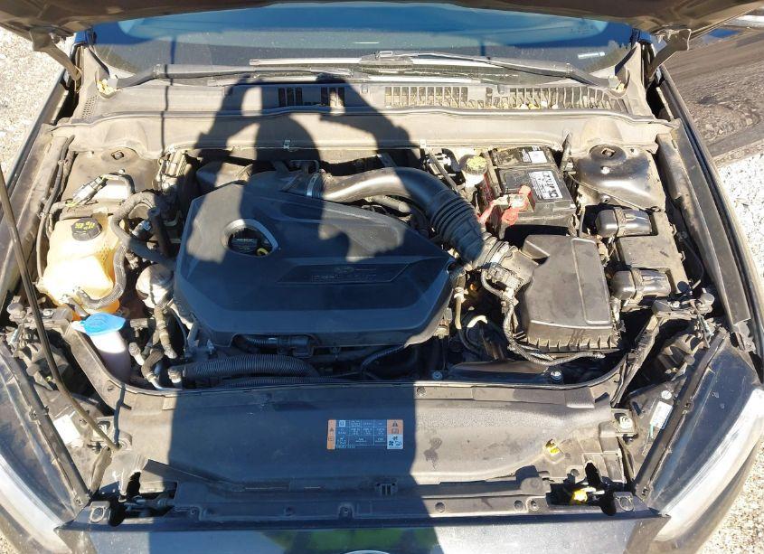 Photo 10 of 2013 Ford Fusion SE (VIN 3FA6P0HR0DR306233)