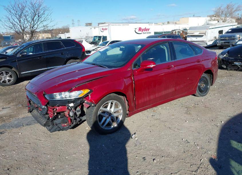 Photo 2 of 2013 Ford Fusion SE (VIN 3FA6P0HR0DR309228)