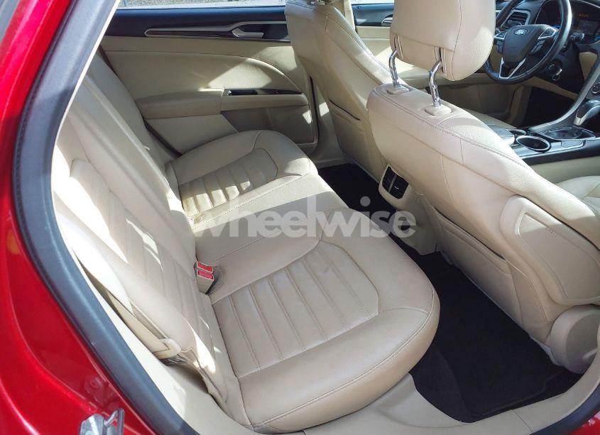 Photo 8 of 2013 Ford Fusion SE (VIN 3FA6P0HR0DR319130)