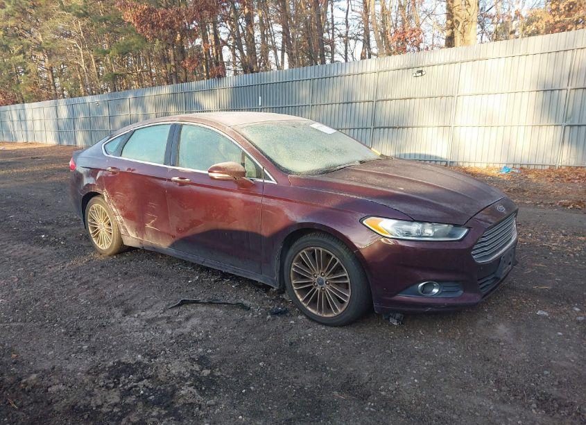 2013 Ford Fusion SE (VIN 3FA6P0HR0DR335733) main photo