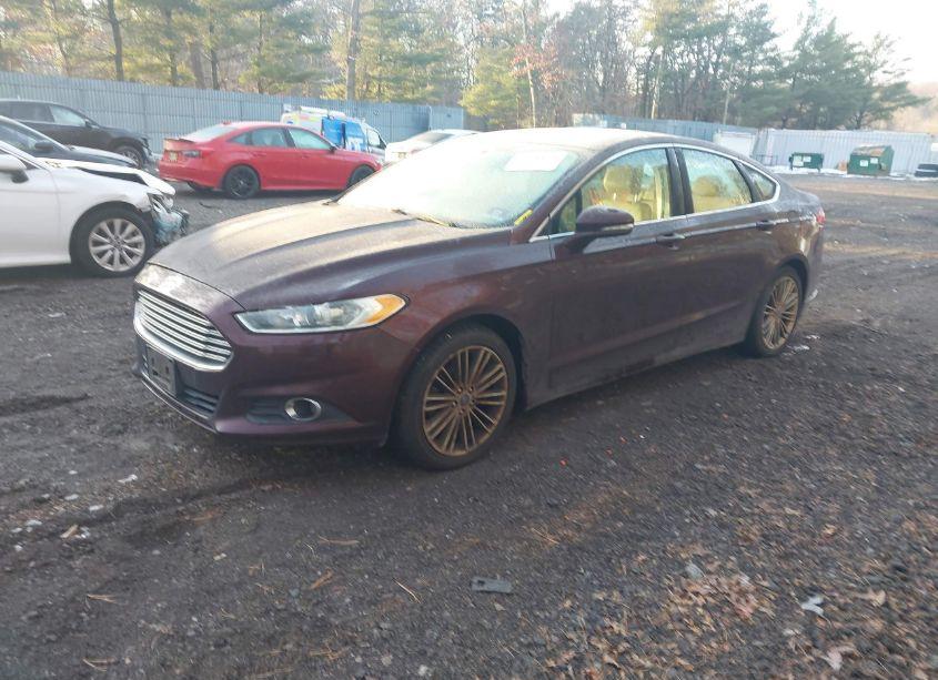 Photo 2 of 2013 Ford Fusion SE (VIN 3FA6P0HR0DR335733)