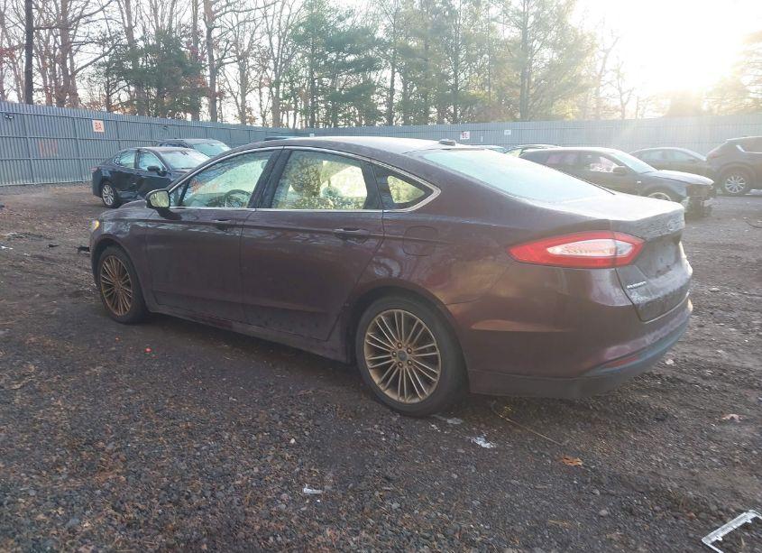Photo 3 of 2013 Ford Fusion SE (VIN 3FA6P0HR0DR335733)