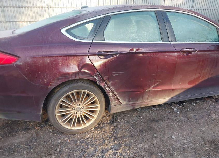 Photo 6 of 2013 Ford Fusion SE (VIN 3FA6P0HR0DR335733)