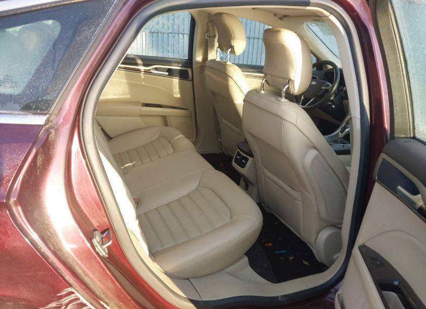 Photo 8 of 2013 Ford Fusion SE (VIN 3FA6P0HR0DR335733)