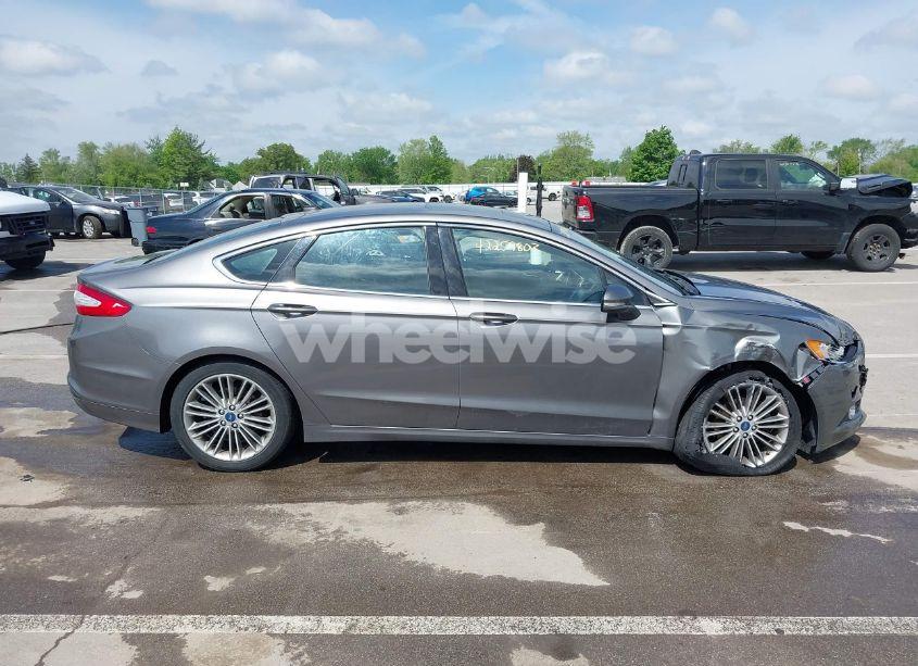 Photo 13 of 2013 Ford Fusion SE (VIN 3FA6P0HR1DR111547)