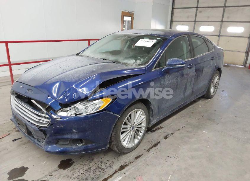 Photo 2 of 2013 Ford Fusion SE (VIN 3FA6P0HR1DR117395)