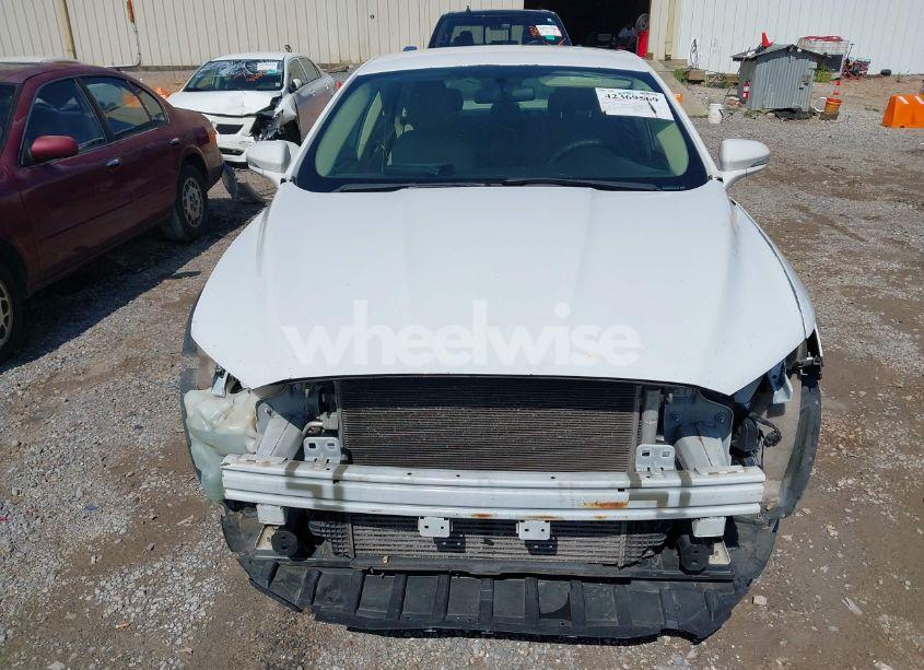 Photo 6 of 2013 Ford Fusion SE (VIN 3FA6P0HR1DR138280)