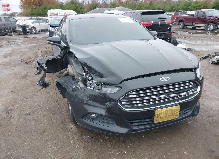 2013 Ford Fusion SE (VIN 3FA6P0HR1DR154950) main photo