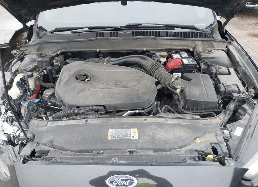 Photo 10 of 2013 Ford Fusion SE (VIN 3FA6P0HR1DR154950)