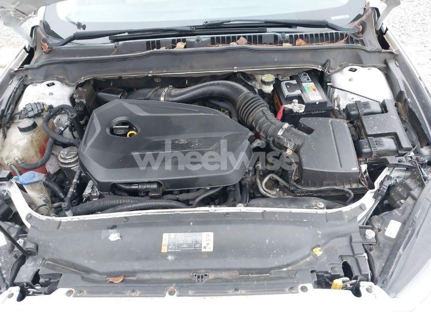 Photo 10 of 2013 Ford Fusion SE (VIN 3FA6P0HR1DR160988)