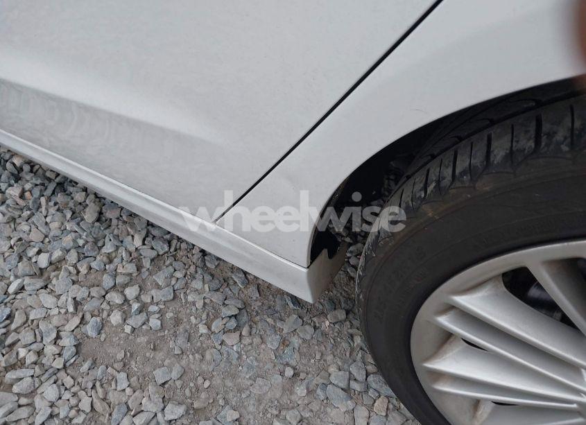 Photo 6 of 2013 Ford Fusion SE (VIN 3FA6P0HR1DR160988)