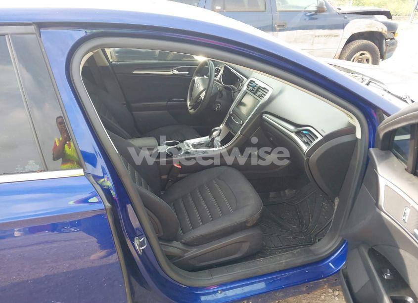 Photo 5 of 2013 Ford Fusion SE (VIN 3FA6P0HR1DR175751)