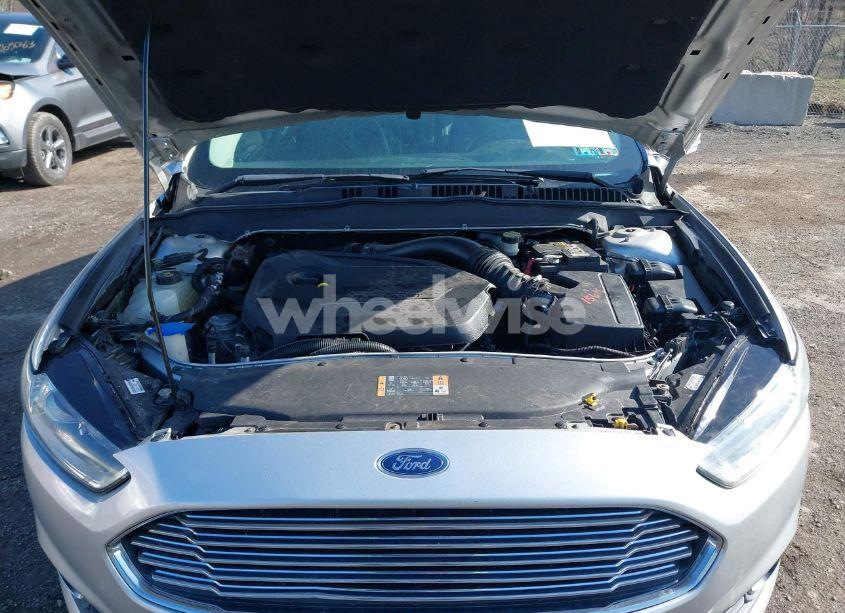 Photo 10 of 2013 Ford Fusion SE (VIN 3FA6P0HR1DR232594)