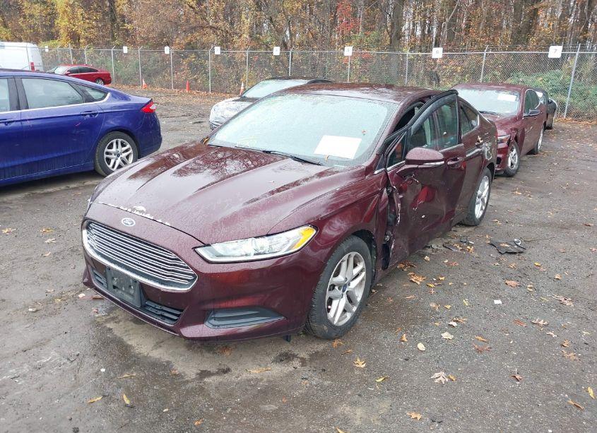 Photo 2 of 2013 Ford Fusion SE (VIN 3FA6P0HR1DR236600)