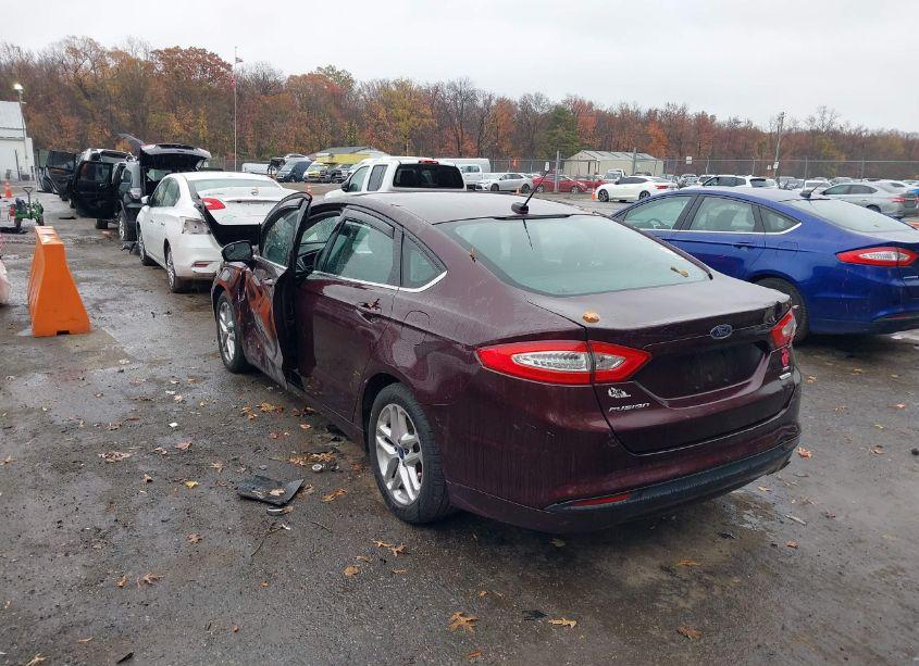 Photo 3 of 2013 Ford Fusion SE (VIN 3FA6P0HR1DR236600)