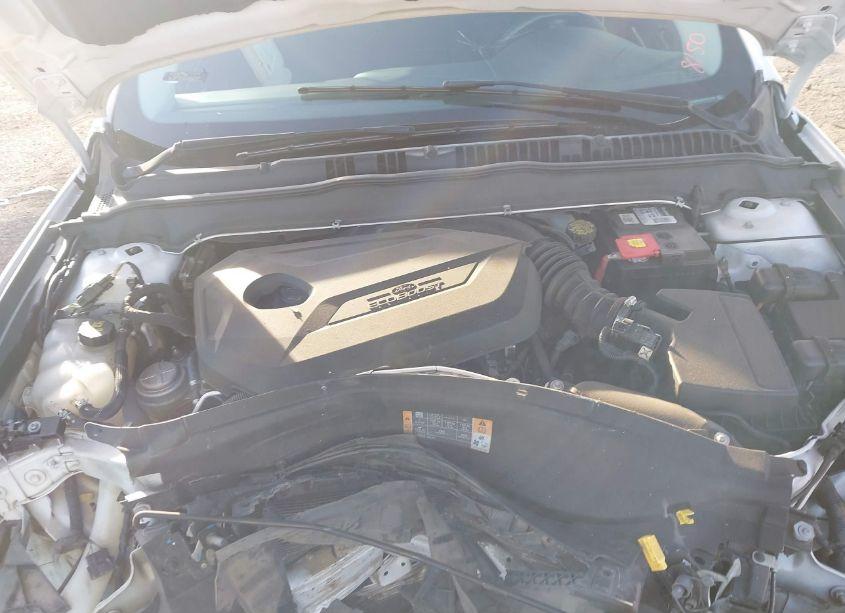 Photo 10 of 2013 Ford Fusion SE (VIN 3FA6P0HR1DR248150)