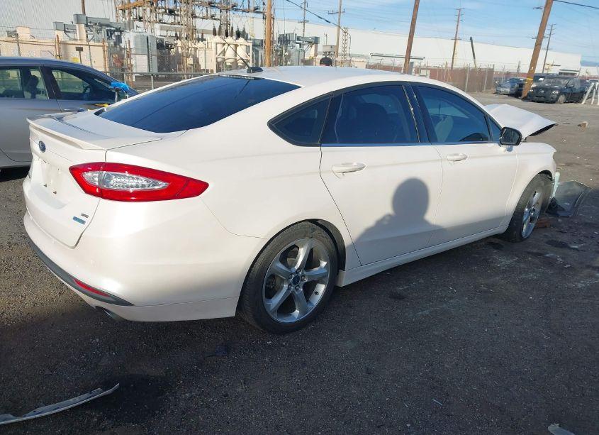 Photo 4 of 2013 Ford Fusion SE (VIN 3FA6P0HR1DR248150)