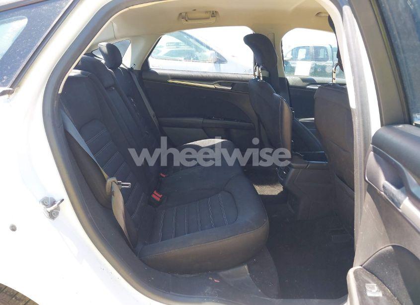 Photo 8 of 2013 Ford Fusion SE (VIN 3FA6P0HR1DR263408)