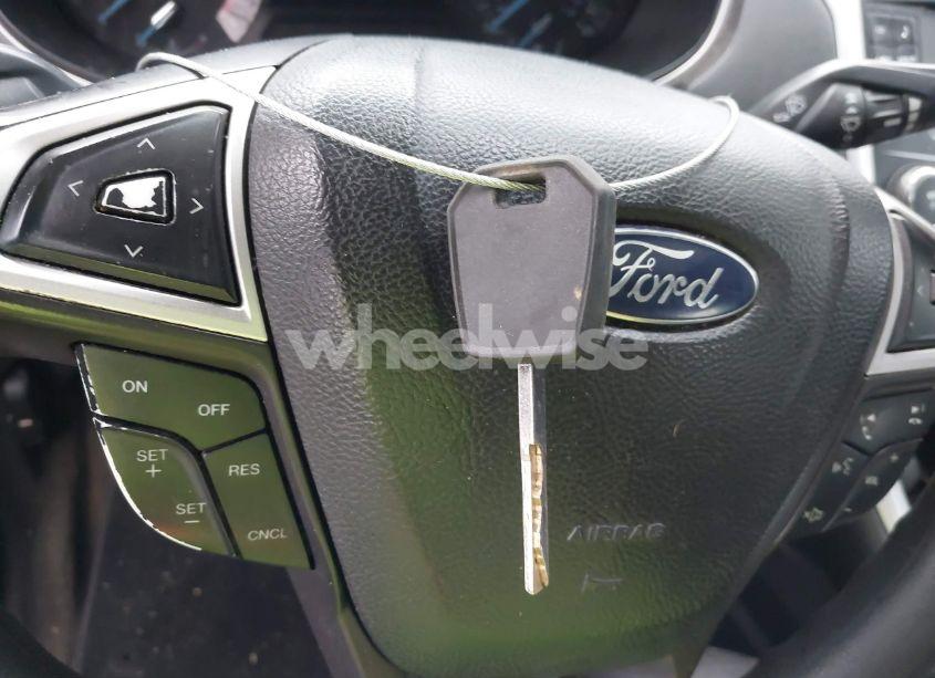 Photo 11 of 2013 Ford Fusion SE (VIN 3FA6P0HR1DR266194)