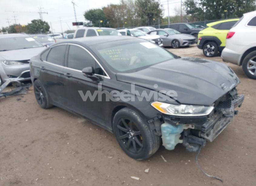 2013 Ford Fusion SE (VIN 3FA6P0HR1DR280564) main photo