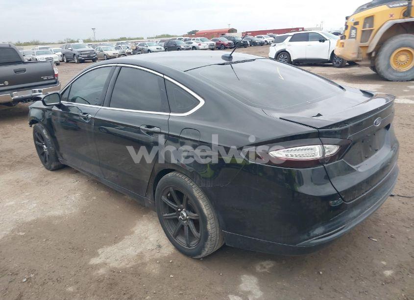 Photo 3 of 2013 Ford Fusion SE (VIN 3FA6P0HR1DR280564)