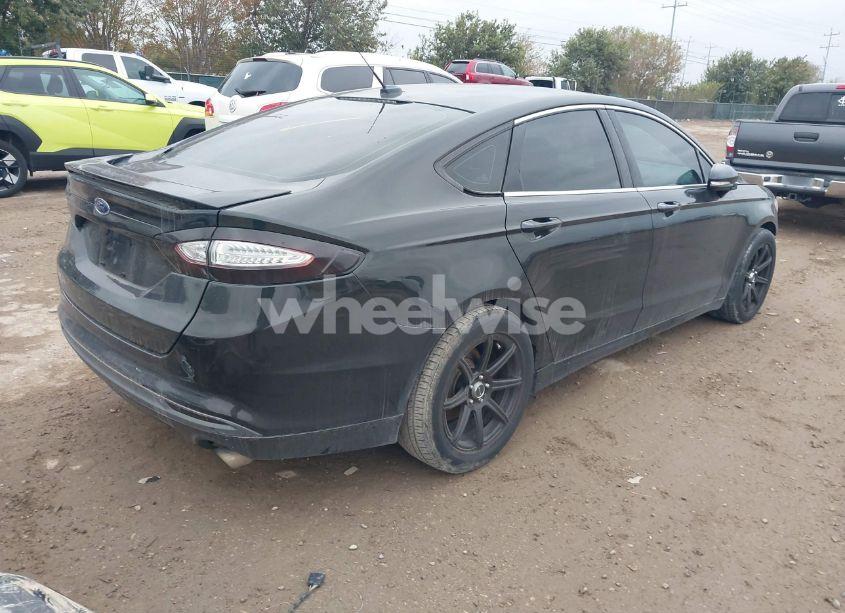 Photo 4 of 2013 Ford Fusion SE (VIN 3FA6P0HR1DR280564)