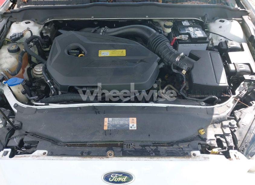 Photo 10 of 2013 Ford Fusion SE (VIN 3FA6P0HR1DR286767)