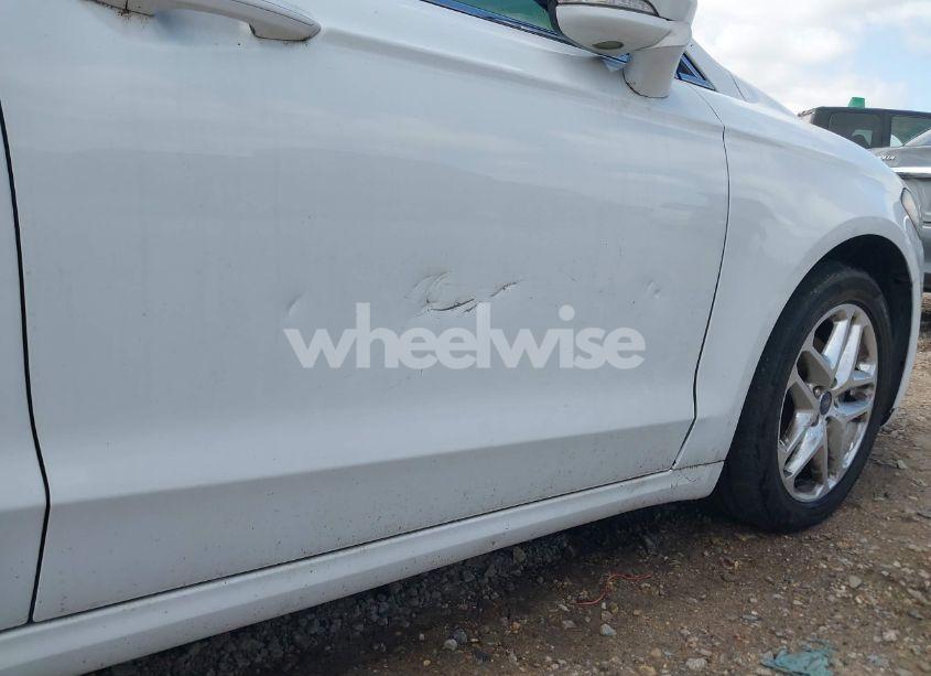 Photo 6 of 2013 Ford Fusion SE (VIN 3FA6P0HR1DR286767)