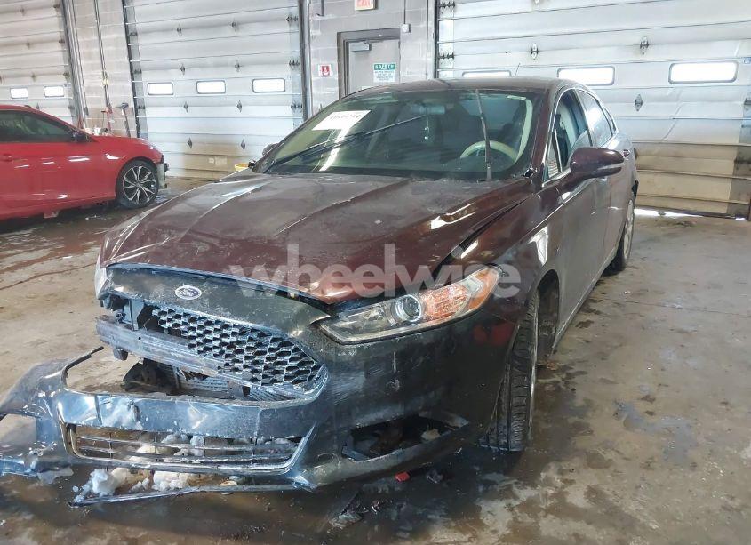 Photo 2 of 2013 Ford Fusion SE (VIN 3FA6P0HR1DR290253)